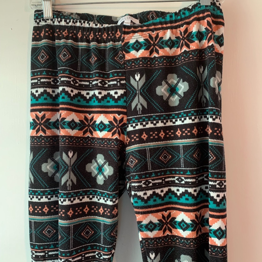 Delia’s leggings